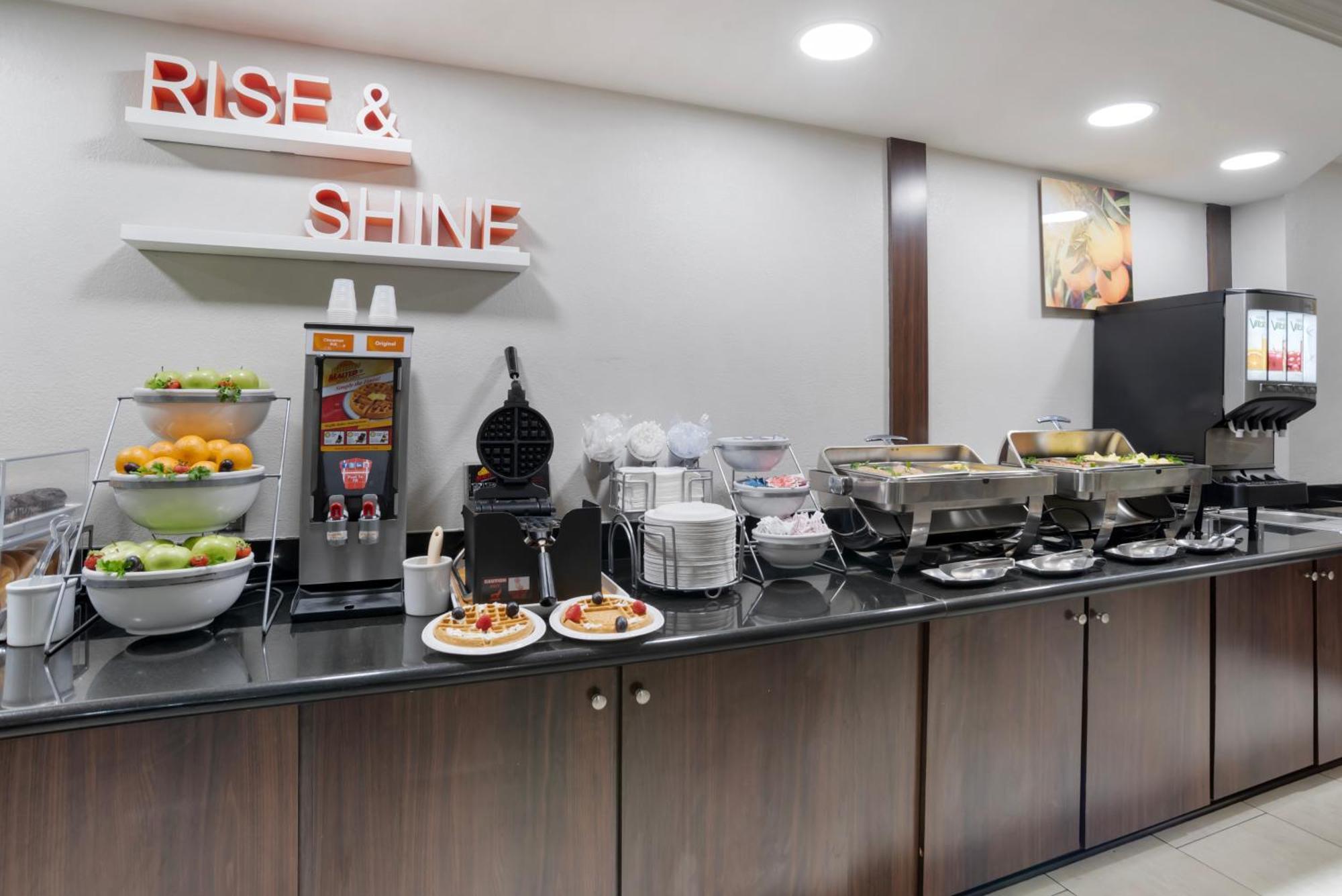 Comfort Inn & Suites New Orleans Airport North Kenner Εξωτερικό φωτογραφία