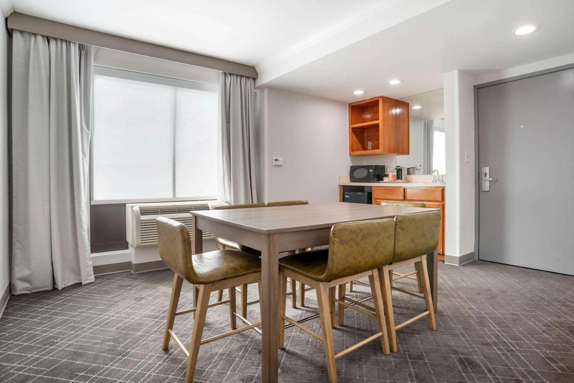 Comfort Inn & Suites New Orleans Airport North Kenner Εξωτερικό φωτογραφία